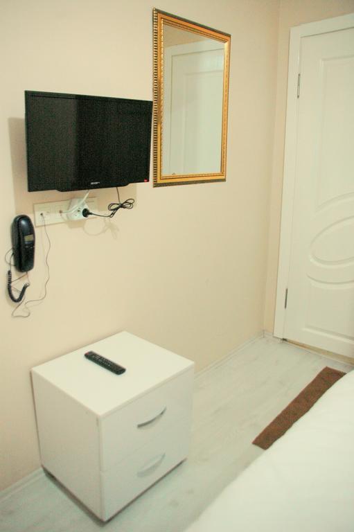 Tolga Hotel Стамбул Экстерьер фото