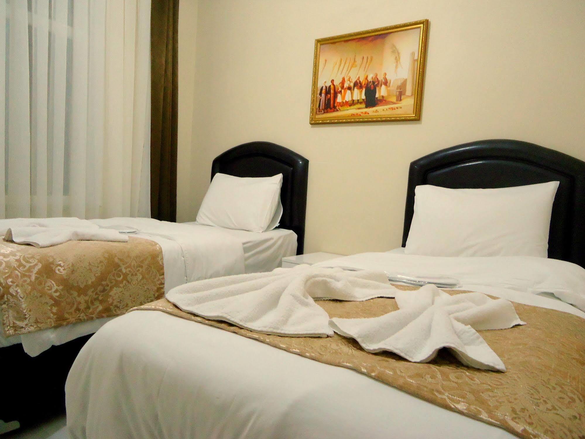Tolga Hotel Стамбул Экстерьер фото