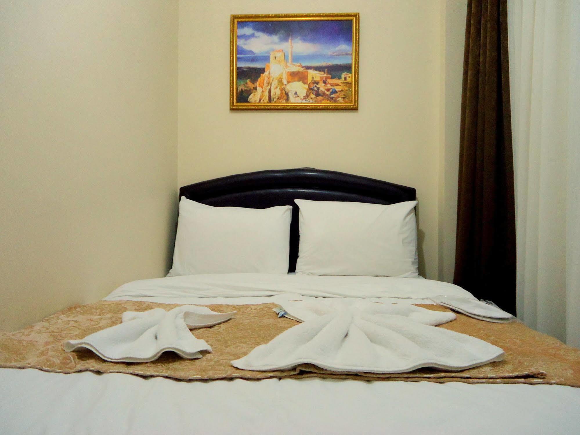 Tolga Hotel Стамбул Экстерьер фото