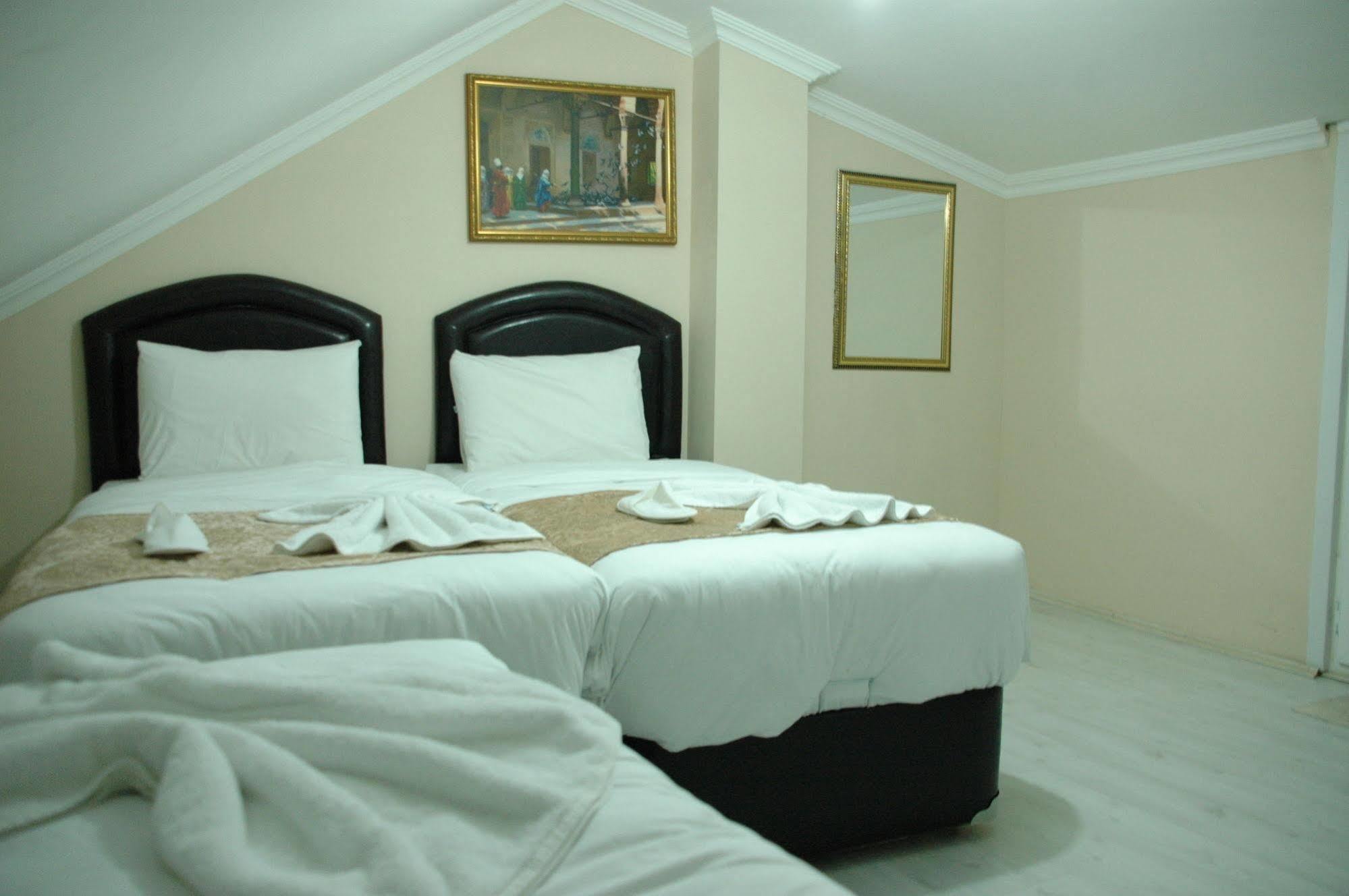 Tolga Hotel Стамбул Экстерьер фото